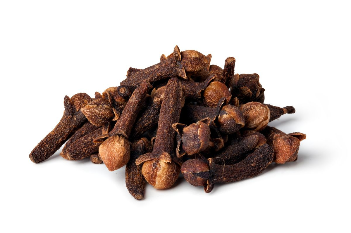 Whole cloves
